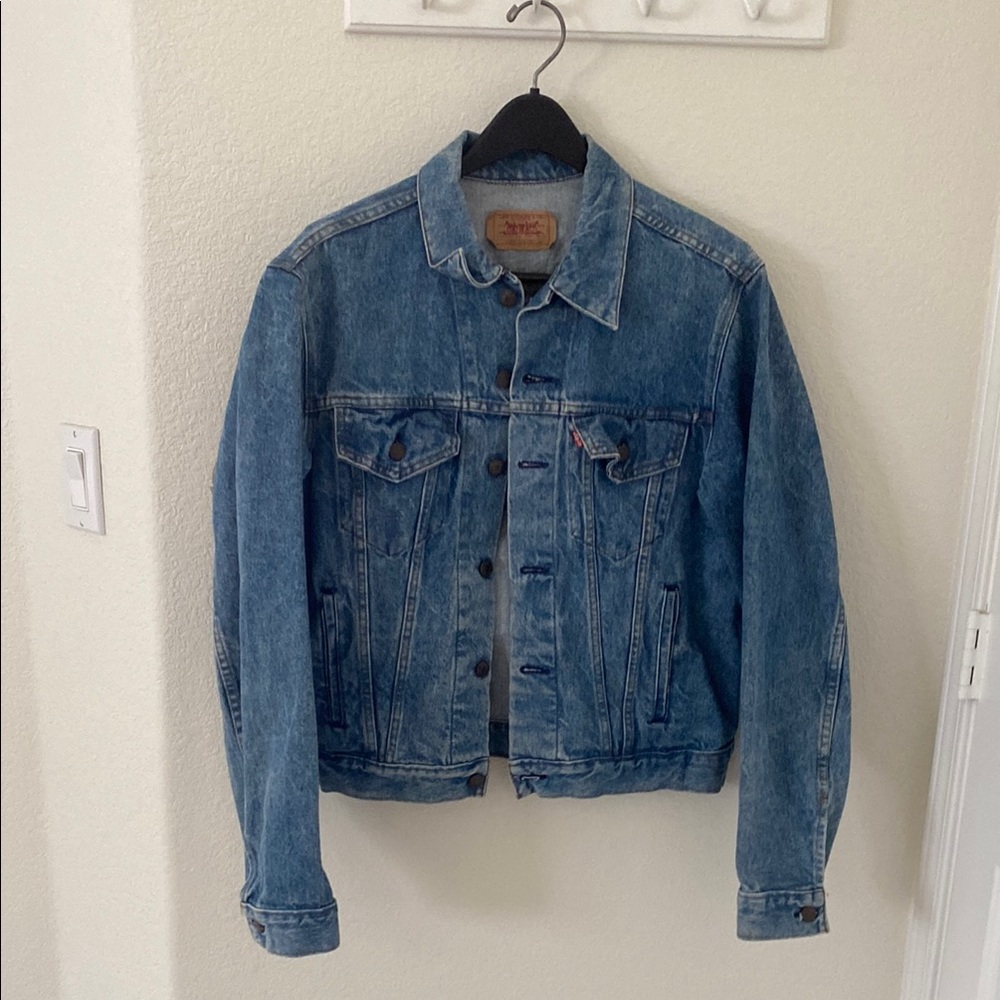 Classic Levi Blue Denim Jacket